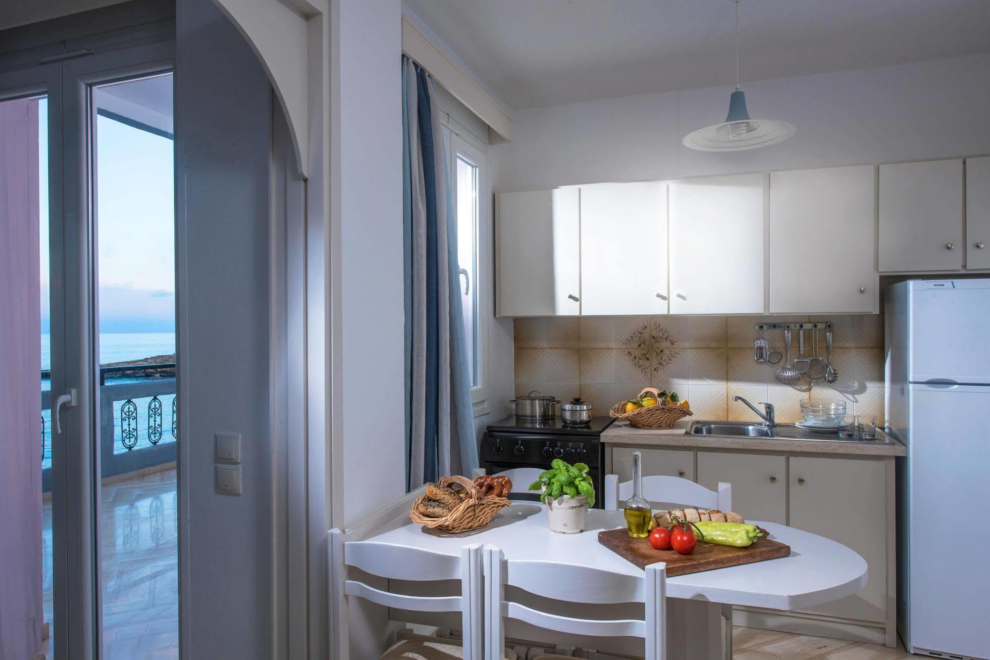 Sonia Aparthotel 3*